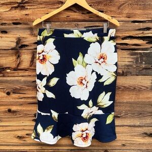 FAITH AND JOY | Blue Floral Peplum Skirt L